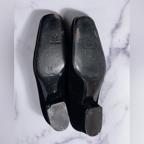 Bruno Magli Black Velvet Heeled Loafer Size 8.5 - Picture 7 of 14